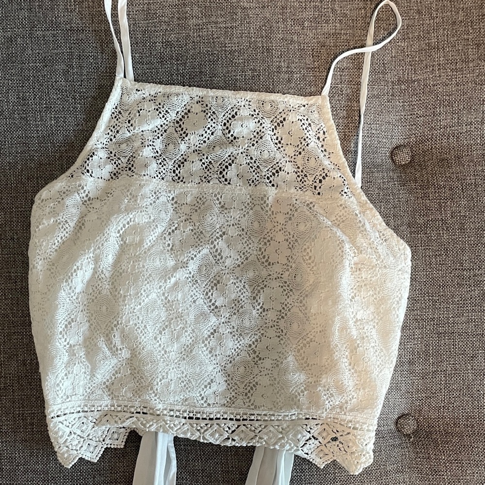 Abercrombie crop tie top